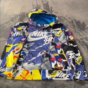 Nike sweatshirt like new condition
